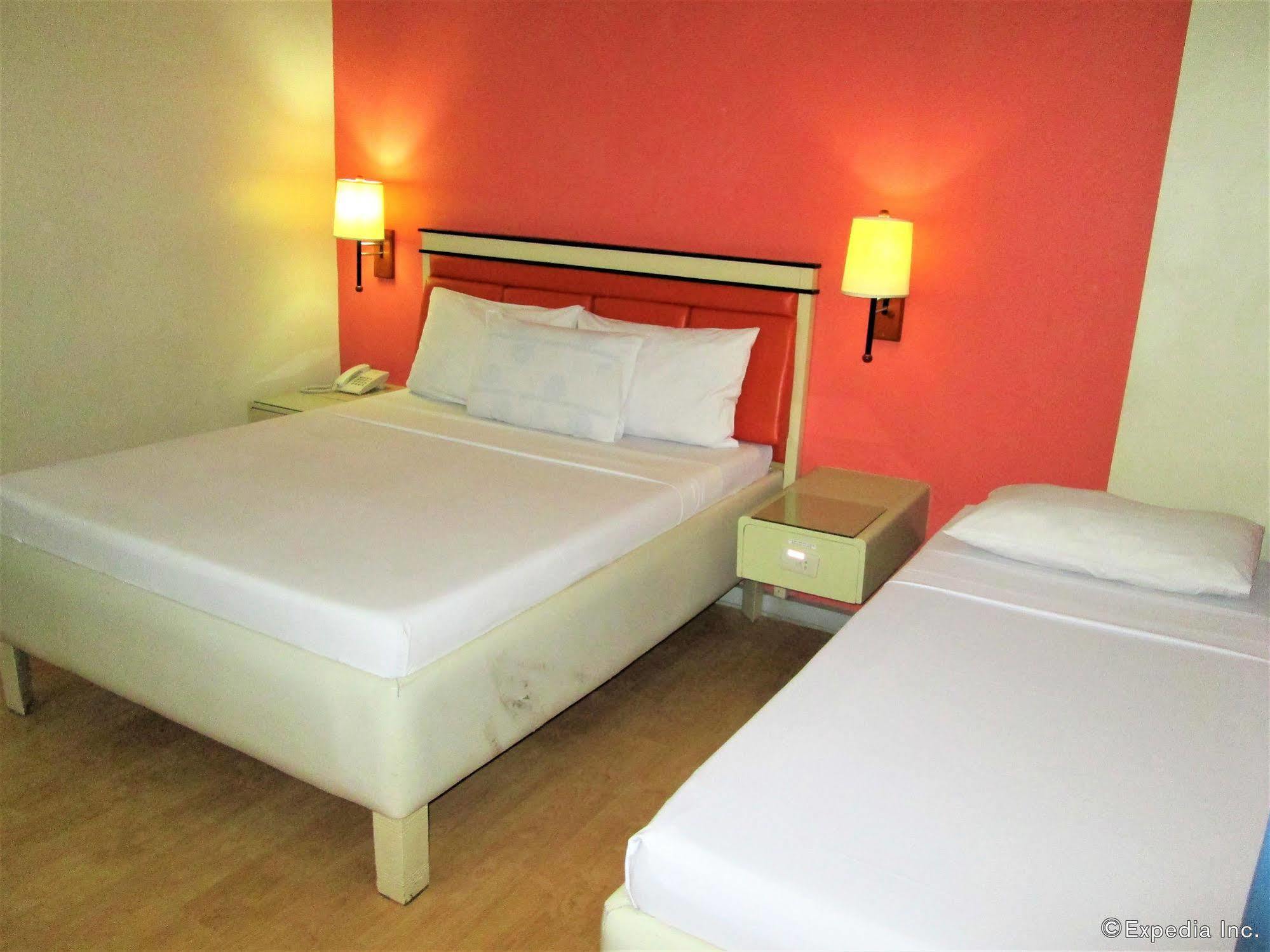 Winmin Transient Inn Cagayan de Oro Esterno foto