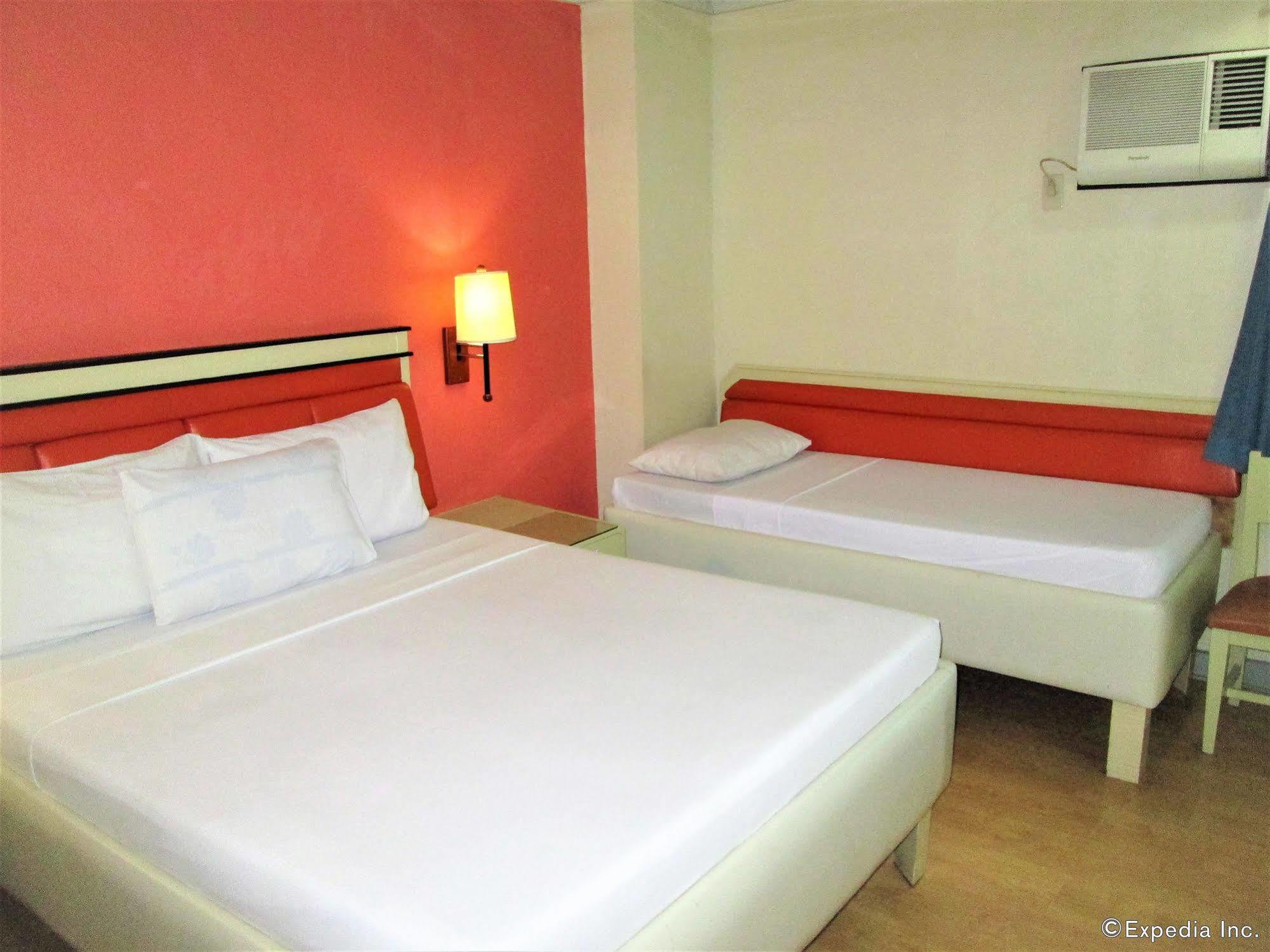 Winmin Transient Inn Cagayan de Oro Esterno foto