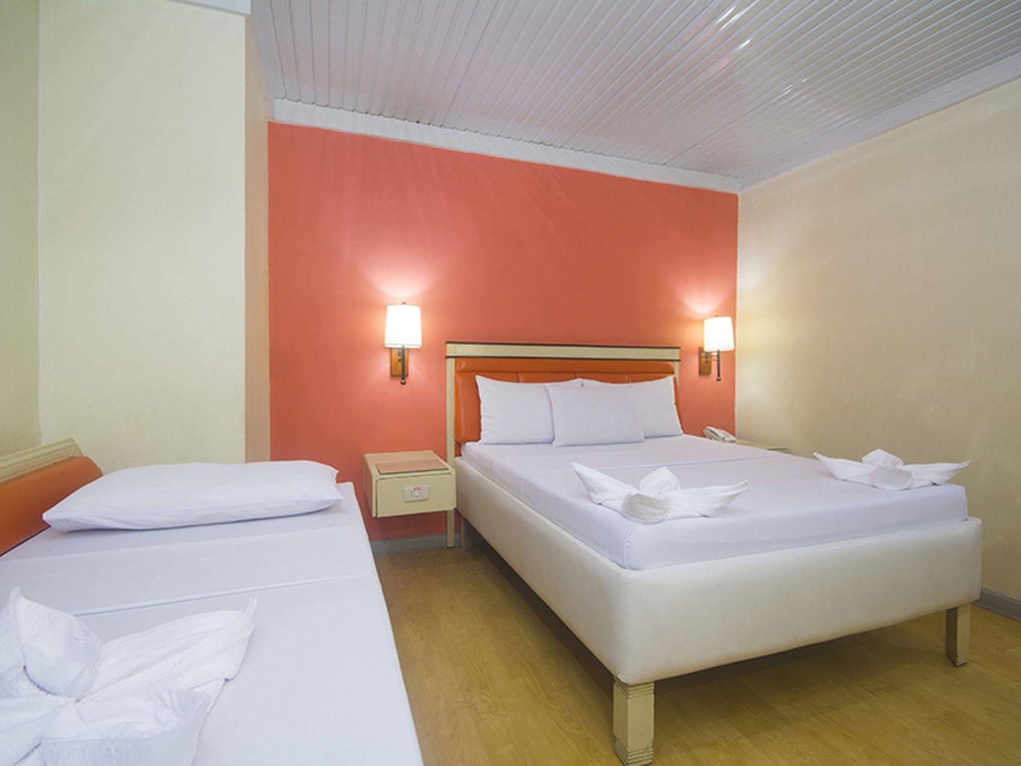 Winmin Transient Inn Cagayan de Oro Esterno foto
